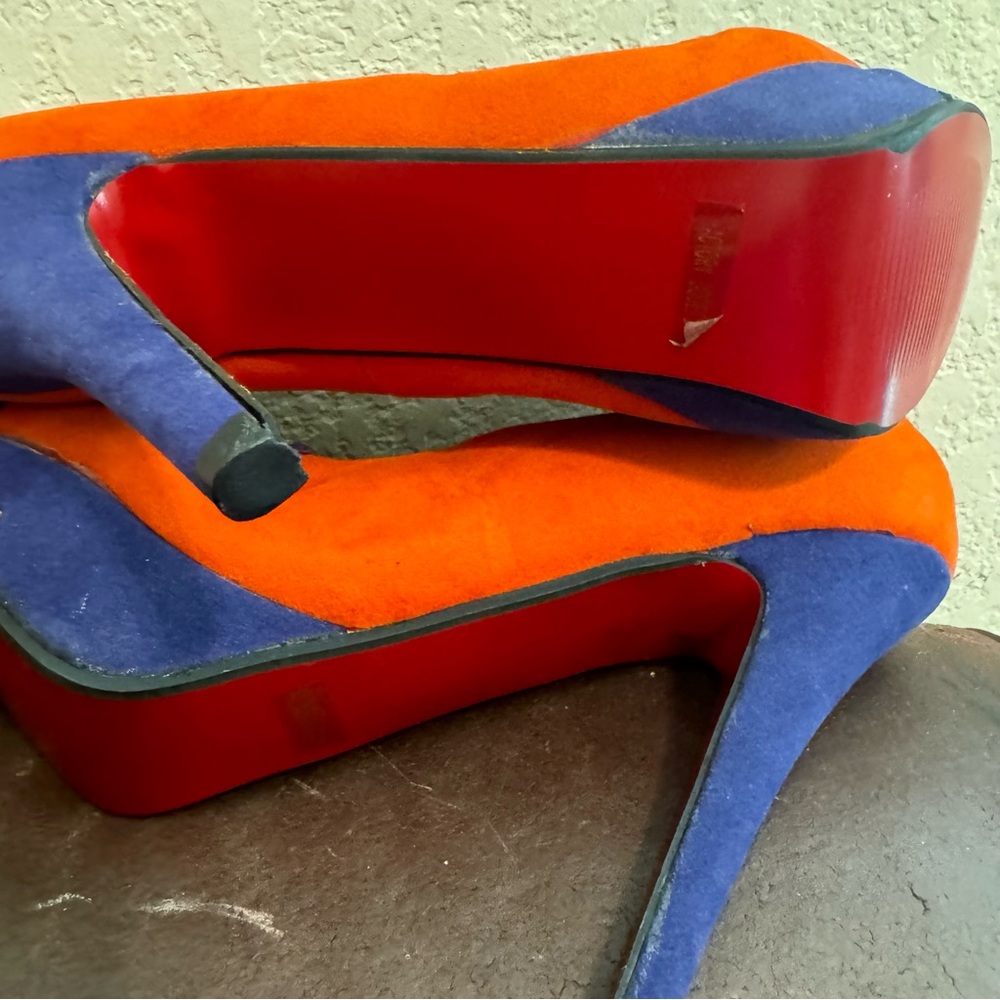 NEW Bertinni Platform Suede Stiletto Heels - Picture 9 of 16